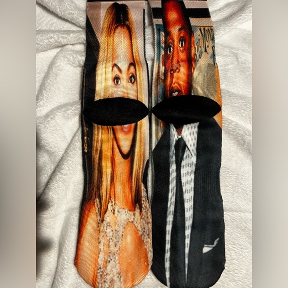 All natural 'Jay-Z Beyoncé' 100% cotton Unisex socks one size fits all 6-13 - Picture 2 of 2